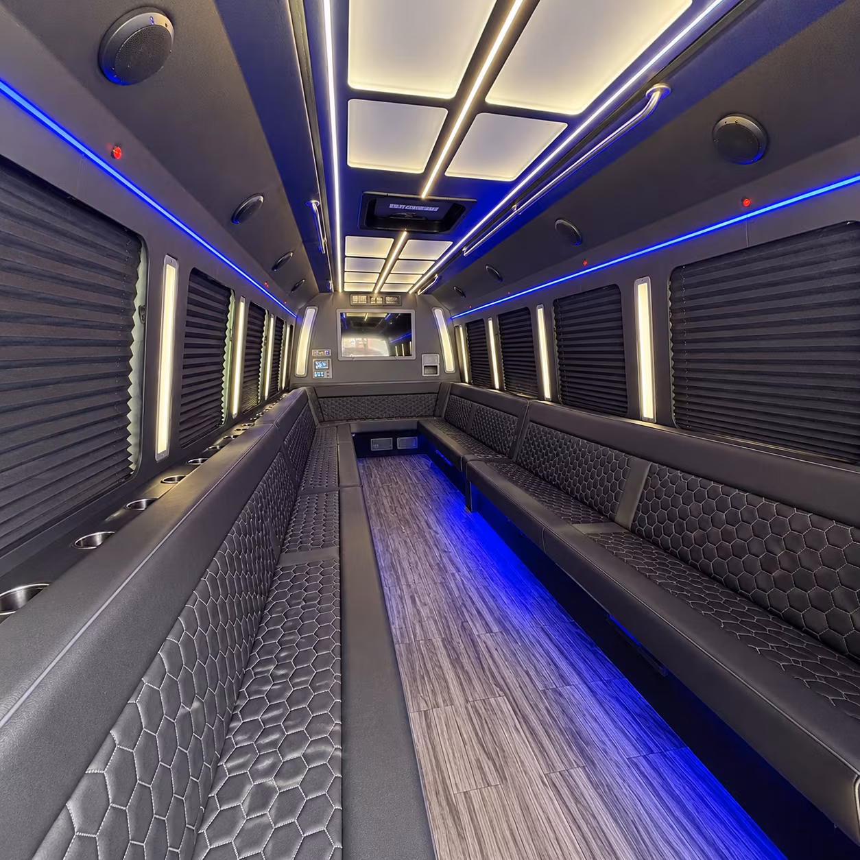 Dallas Winery Tour & Pub Crawl Transportation